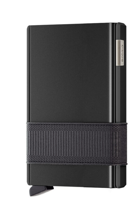 CS-black_black_2-474x727